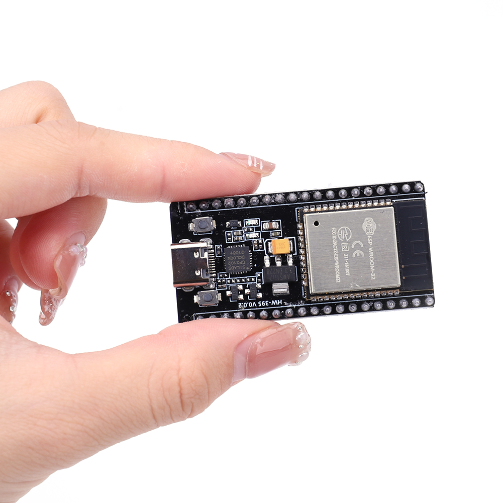 Płytka rozszerzeń ESP32 Nodemc – Nodemcu 32S recenzja i cena